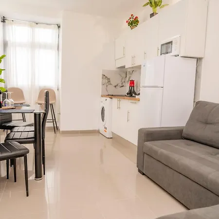 Casa Grego La Vera-Carril